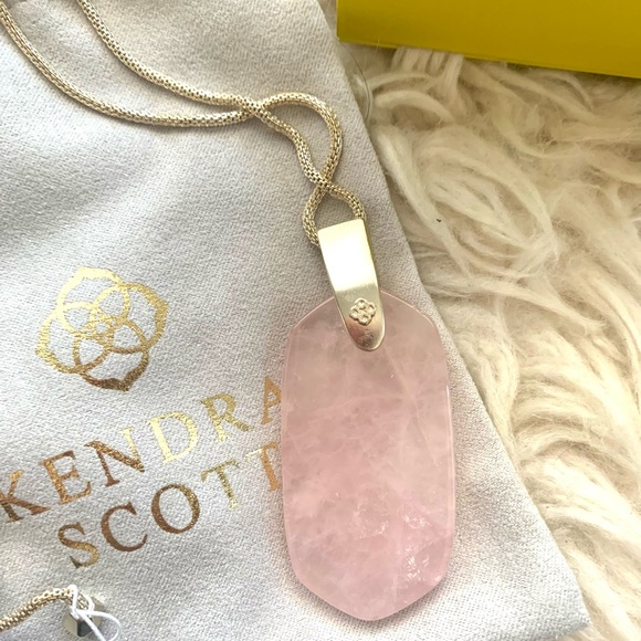 NWT Kendra Scott Inez Pink Quartz Necklace - Picture 2 of 5